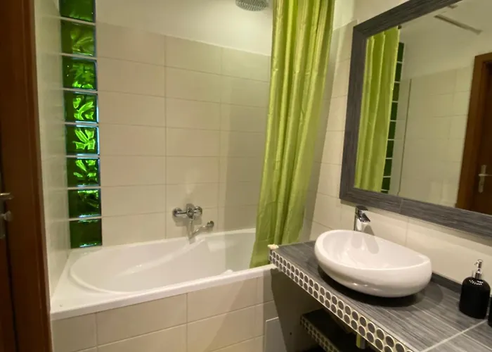 Apartman Mosiezna & Taras & Free Parking & Self Check In 24h