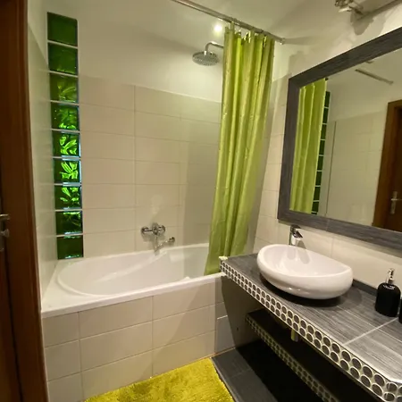 Lejlighed Mosiezna & Taras & Free Parking & Self Check In 24h