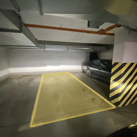 Mosiezna & Taras & Free Parking & Self Check In 24h Lejlighed *