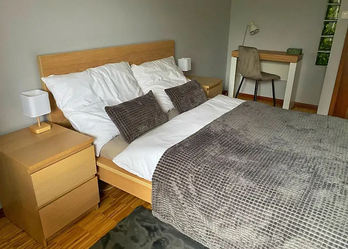 Mosiezna & Taras & Free Parking & Self Check In 24h